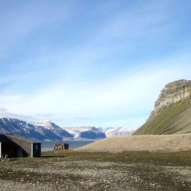 Restaurering av murverk - Fredheim kulturlandskap på Svalbard