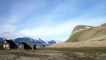 Restaurering av murverk - Fredheim kulturlandskap på Svalbard